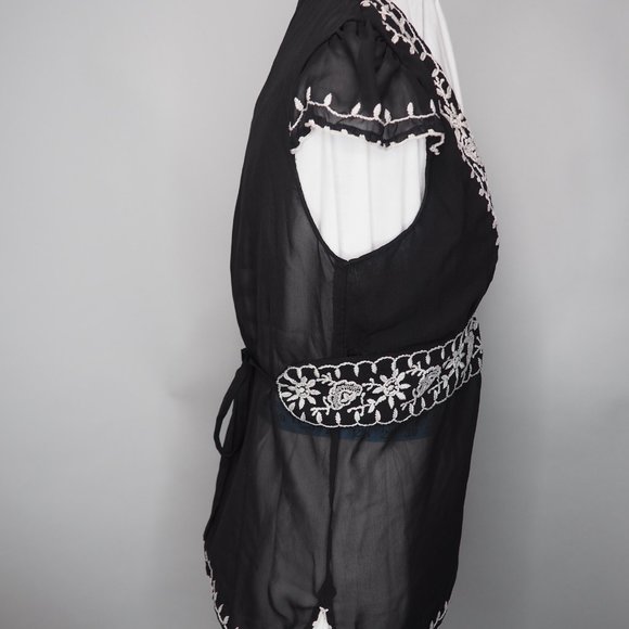 Vintage Tristan & Iseut Black Sheer Blouse - Picture 4 of 16